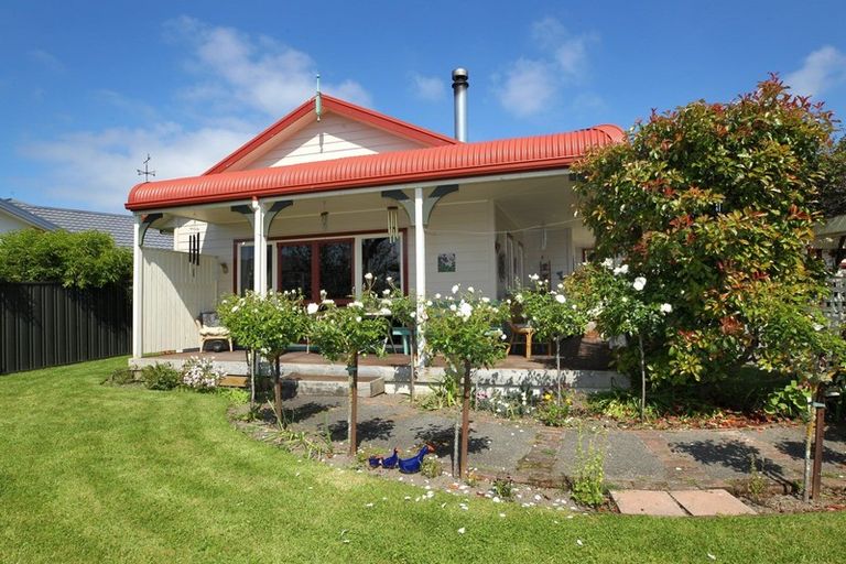 Photo of property in 3 Sebal Place, Havelock North, 4130