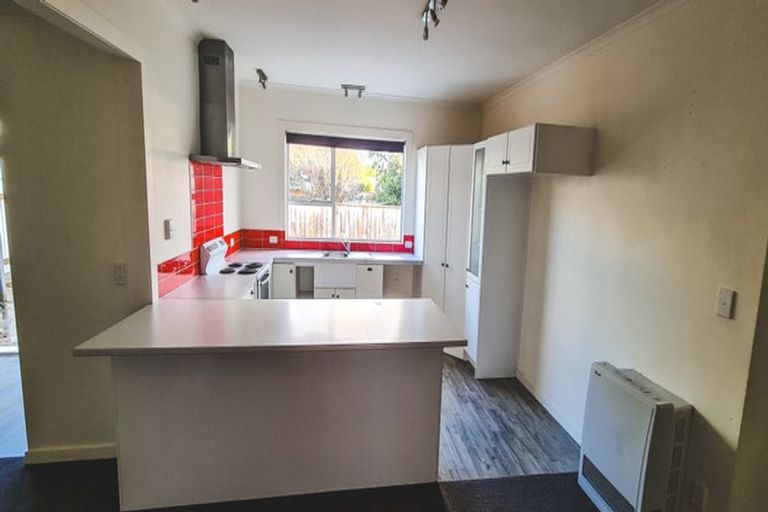 Photo of property in 19 Lombard Street, Palmerston North, 4410