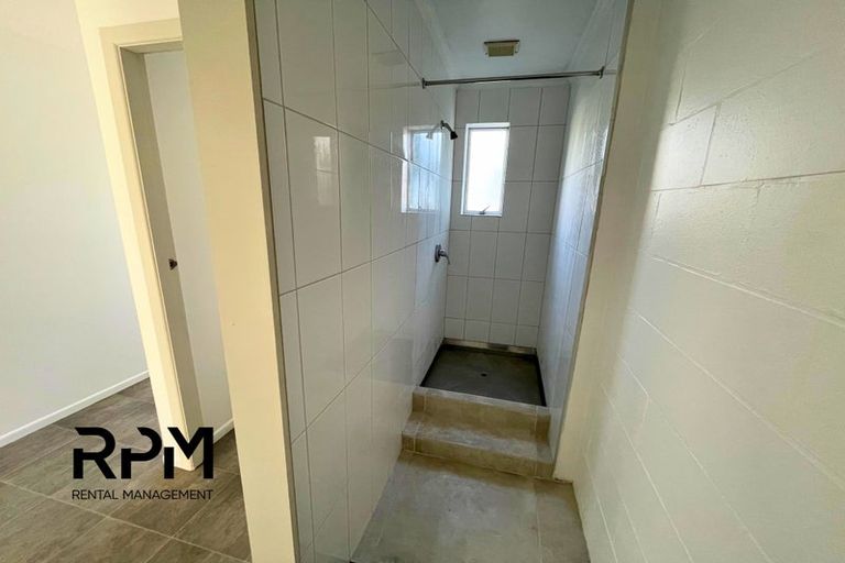 Photo of property in 1/92b South Road, Blagdon, New Plymouth, 4310