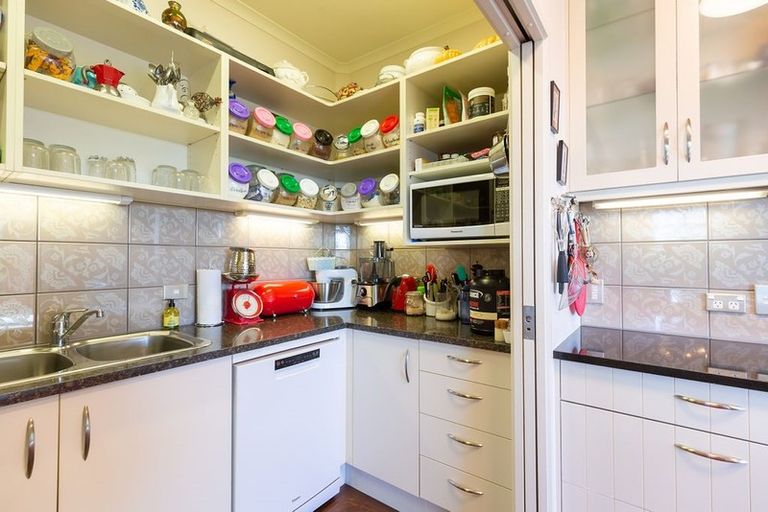 Photo of property in 16 Highland Drive, Richmond, 7020