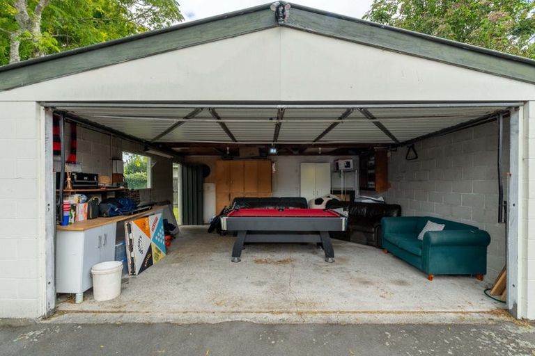 Photo of property in 19 Elwyn Place, Avonhead, Christchurch, 8042