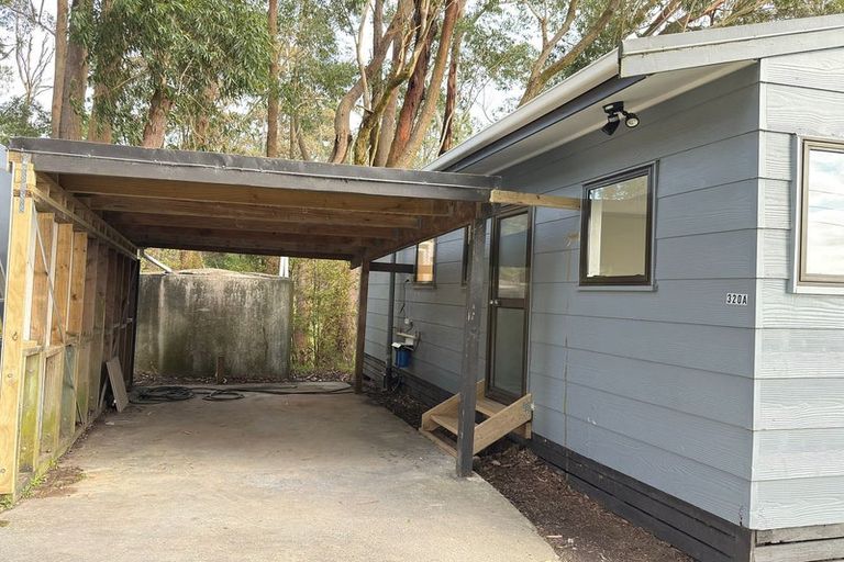 Photo of property in 320 Paremoremo Road, Paremoremo, Auckland, 0632
