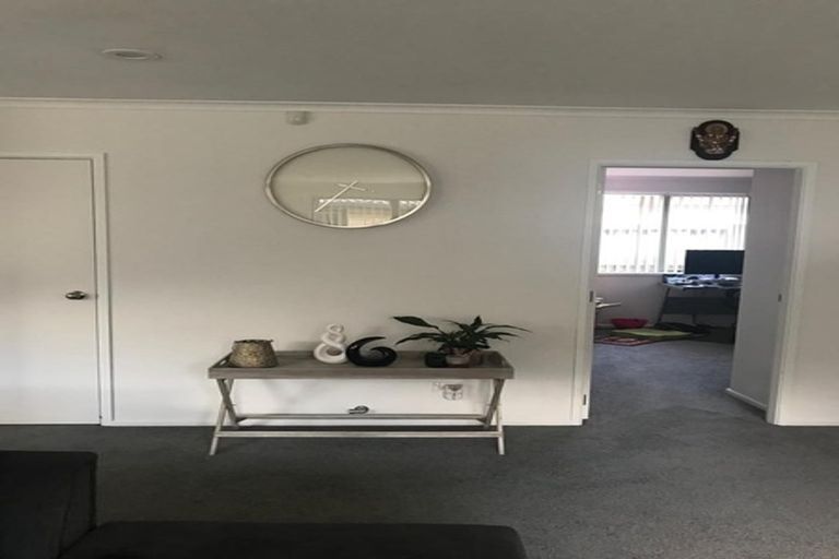 Photo of property in 4 Nobleman Place, Hamilton East, Hamilton, 3216