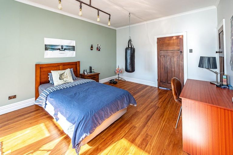 Photo of property in 4 Kent Road, Saint Johns Hill, Whanganui, 4501