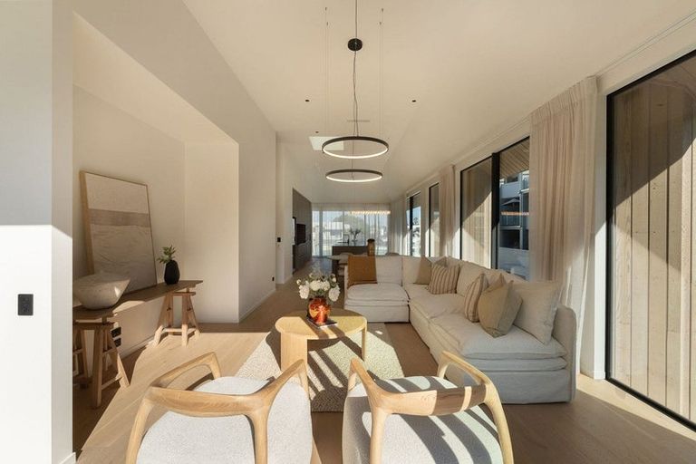 Photo of property in 30b Pitau Road, Mount Maunganui, 3116