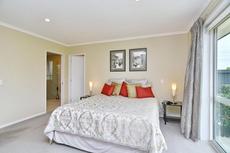 Photo of property in 11 Mulberry Street, Rangiora, 7400