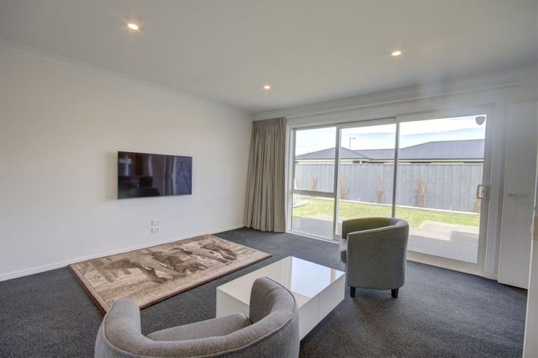Photo of property in 42 Koura Drive, Rangiora, 7400