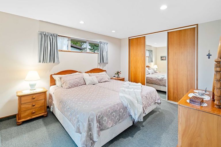 Photo of property in 70a Colman Avenue, Sockburn, Christchurch, 8042