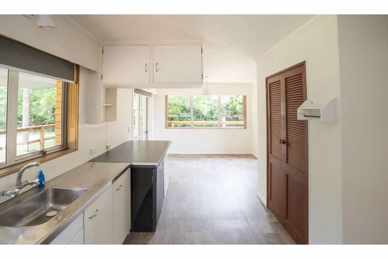 Photo of property in 55 Riverview Road, Kerikeri, 0230