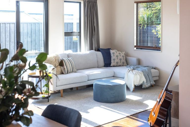 Photo of property in 4/64 Schnapper Rock Road, Schnapper Rock, Auckland, 0632