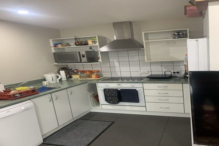 Photo of property in 2/62 Matipo Street, Riccarton, Christchurch, 8041