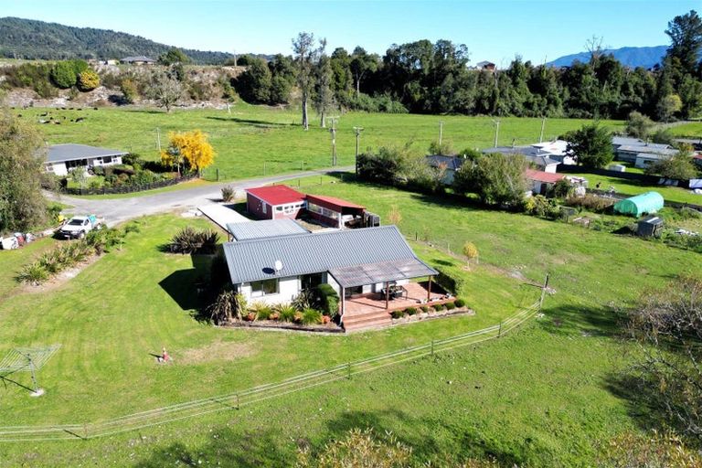 Photo of property in 37 Mill Road, Ahaura, Totara Flat, 7871