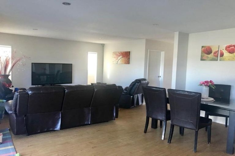 Photo of property in 52 Pate Crescent, Favona, Auckland, 2024