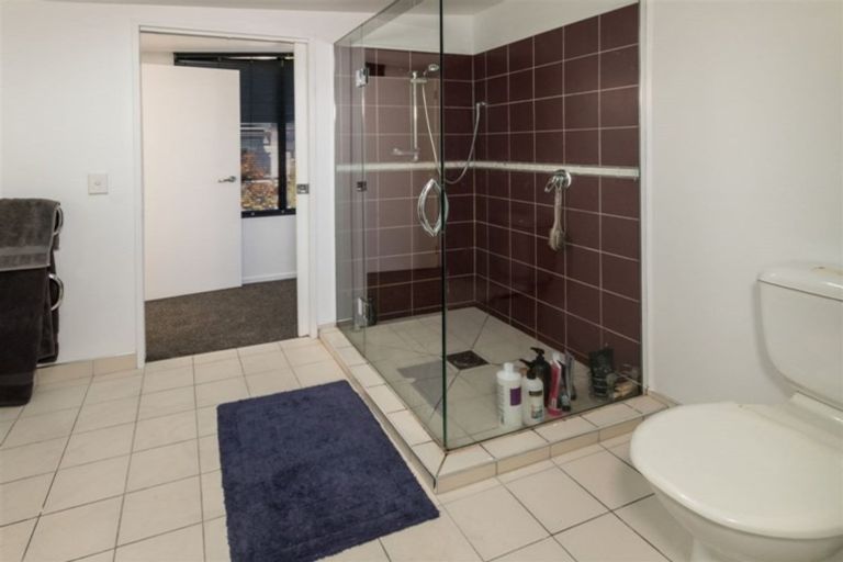 Photo of property in 45 Kings Drive, Wanaka, 9305