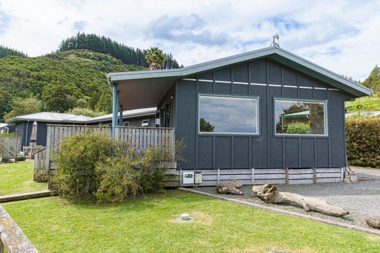 Photo of property in 4 Nga Manu Place, Tangoio, Napier, 4181