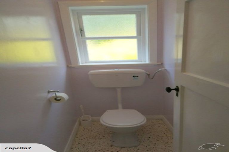 Photo of property in 21 Sydenham Street, Northland, Wellington, 6012