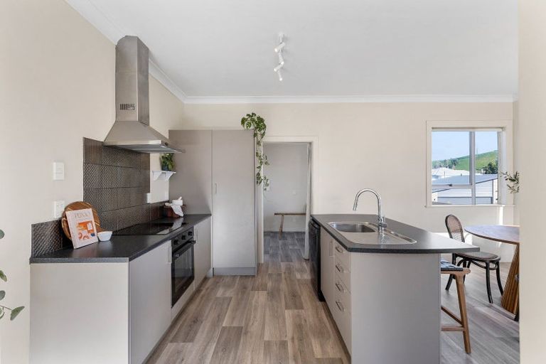 Photo of property in 1 Prospect Avenue, Tirau, 3410