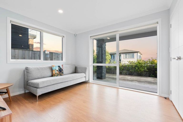 Photo of property in 34 Brickworks Bay Road, Hobsonville, Auckland, 0618