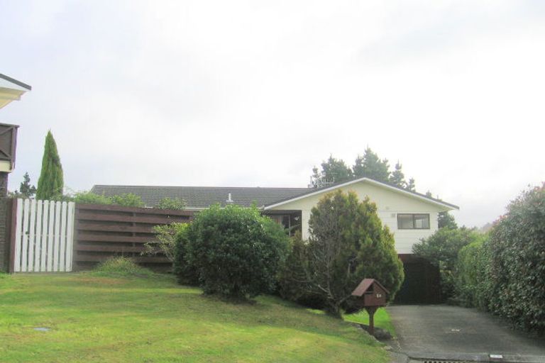 Photo of property in 25 The Mainsail, Whitby, Porirua, 5024