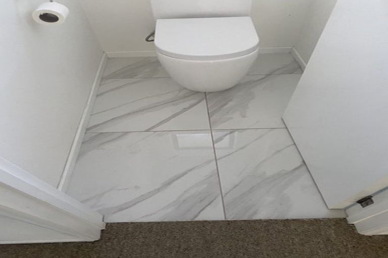 Photo of property in 20 Taupata Street, Redcliffs, Christchurch, 8081