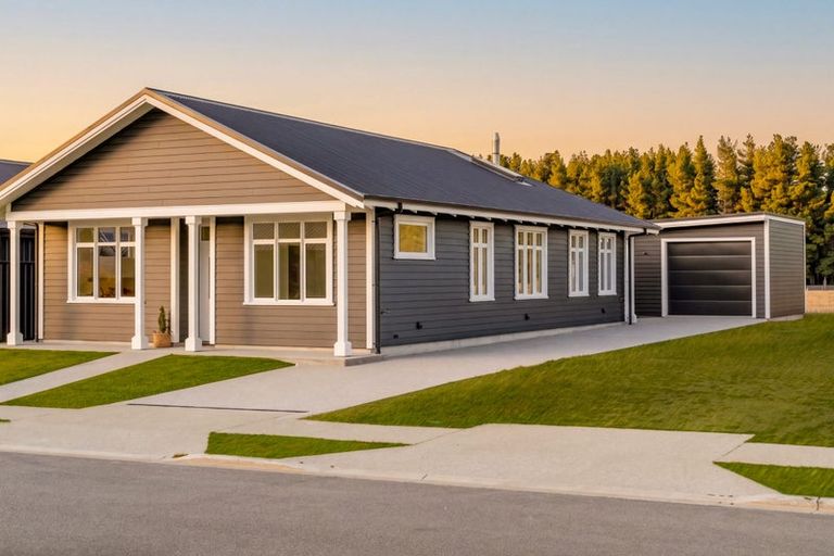 Photo of property in 105 Burdon Loop, Lake Hawea, 9382