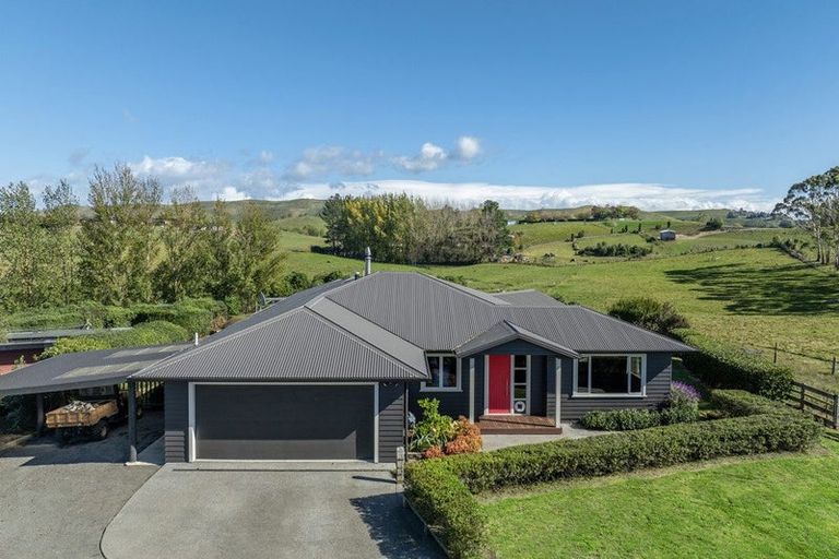 Photo of property in 9 Tui Drive, Waipukurau, 4281