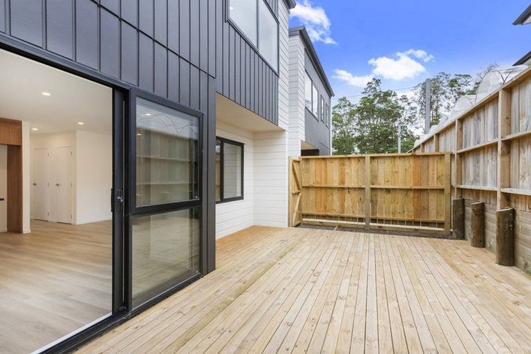 Photo of property in 137 Pooks Road, Ranui, Auckland, 0612