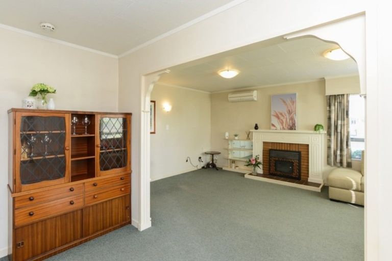 Photo of property in 1/405 Terrace Road, Parkvale, Hastings, 4122