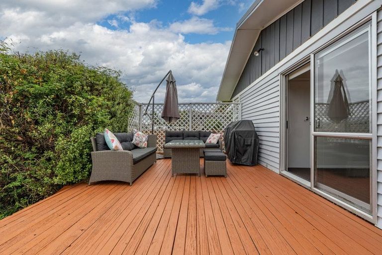 Photo of property in 22 Joanna Place, Deanwell, Hamilton, 3206