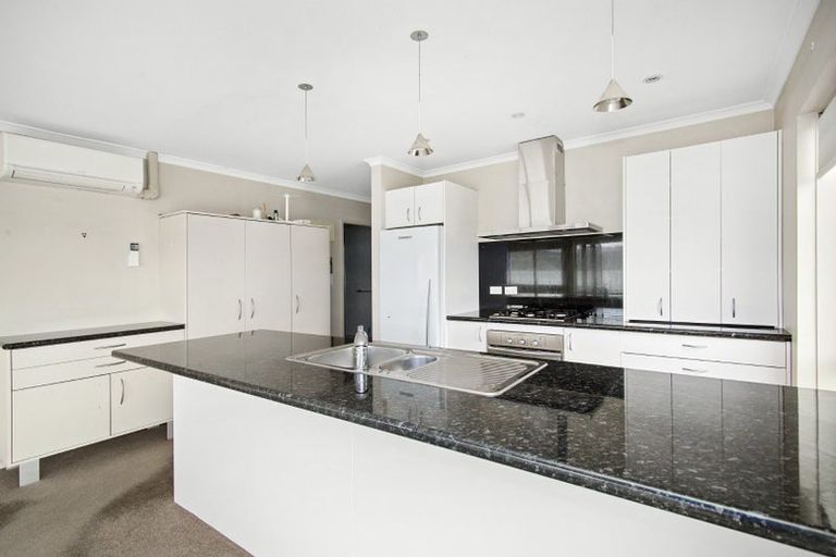 Photo of property in 275u2 Karaka Bay Road, Karaka Bays, Wellington, 6022