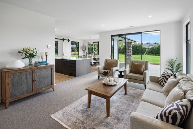 Photo of property in 21 Classiebawn Lane, Prebbleton, 7676