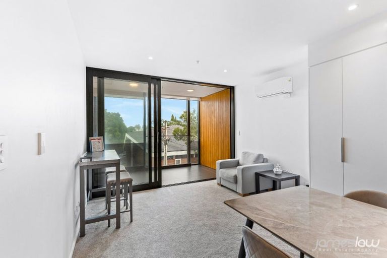 Photo of property in 205/1 Buscomb Avenue, Henderson, Auckland, 0610