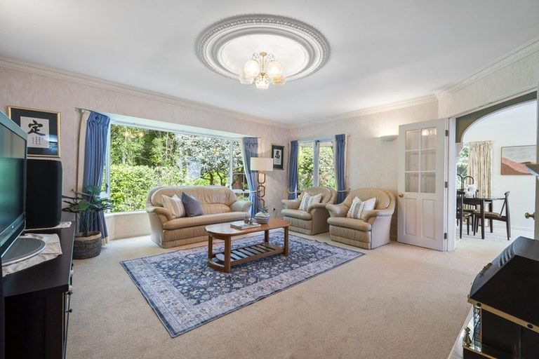 Photo of property in 1 Jensen Court, Hokowhitu, Palmerston North, 4410