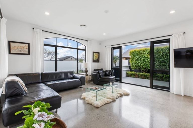 Photo of property in 135 Palm Beach Boulevard, Papamoa Beach, Papamoa, 3118