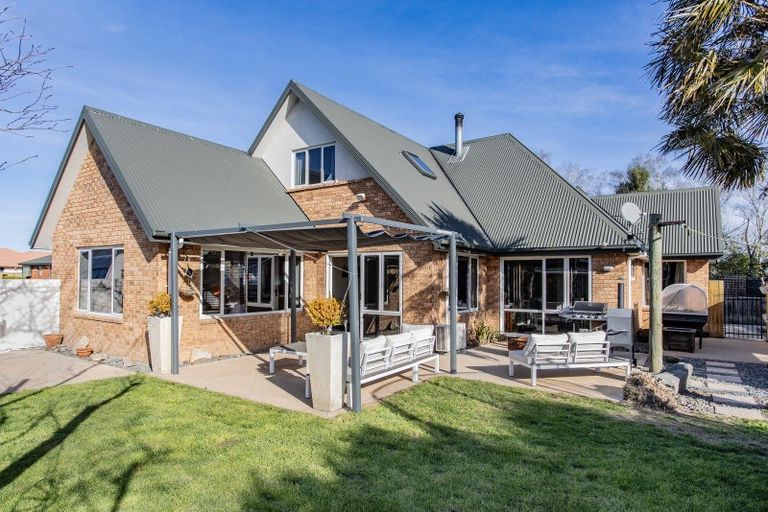 Photo of property in 63 Robert Coup Road, Kaiapoi, 7630