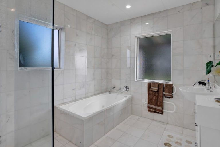 Photo of property in 55 Nugent Street, Bell Block, New Plymouth, 4312