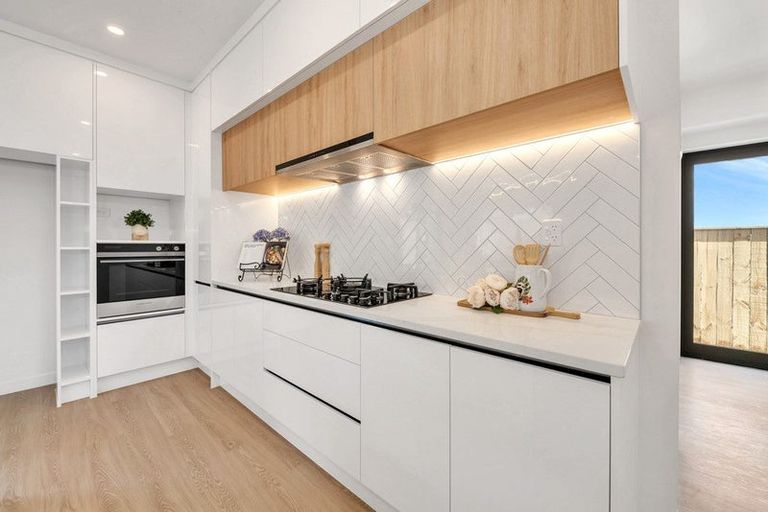 Photo of property in 10 Hughs Way, Flat Bush, Auckland, 2019