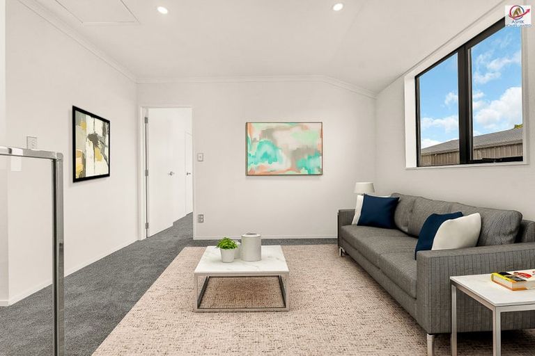 Photo of property in 11 Mcinnes Road, Weymouth, Auckland, 2103