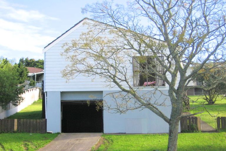 Photo of property in 56 Keegan Drive, Massey, Auckland, 0614