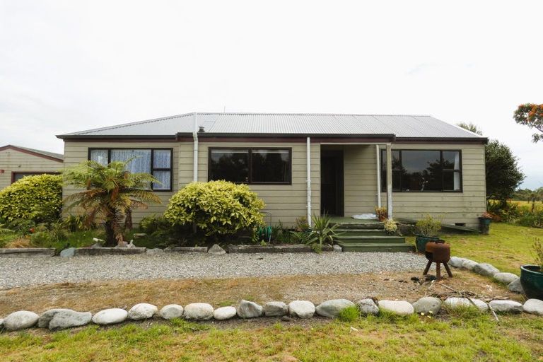 Photo of property in 1 State Highway 67, Westport, 7891