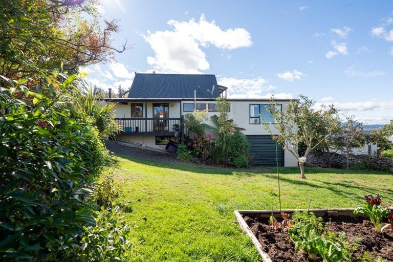 Photo of property in 7 Brunette Drive, Acacia Bay, Taupo, 3330