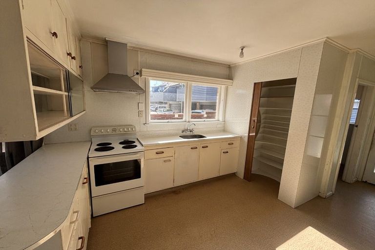 Photo of property in 16 Beaumont Street, Hamilton East, Hamilton, 3216