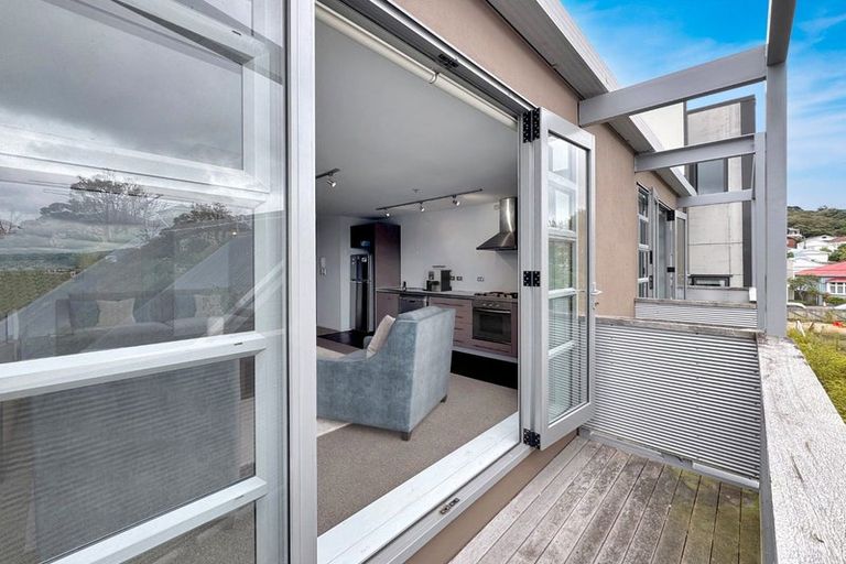 Photo of property in Vespa Apartments, 20 Hanson Street, Mount Cook, Wellington, 6021