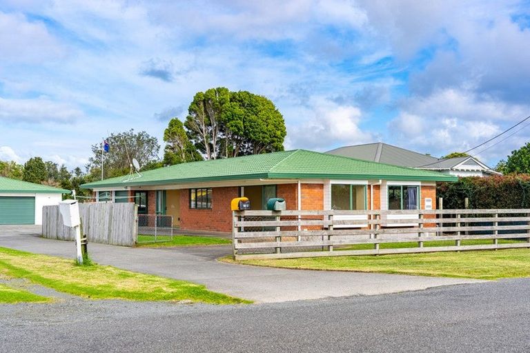 Photo of property in 20 Argyle Street, Waipu, 0510