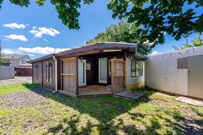 Photo of property in 13a Pershore Place, Mangere, Auckland, 2022