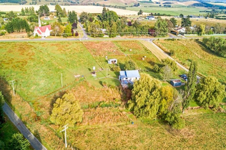 Photo of property in 7 Tarbetness Street, Herbert, Oamaru, 9495