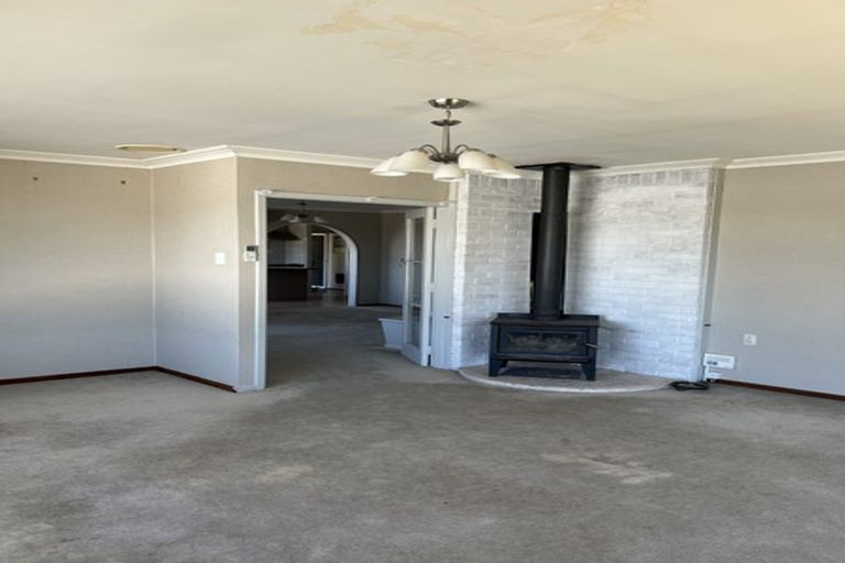 Photo of property in 15 Church Street, Tirau, 3410