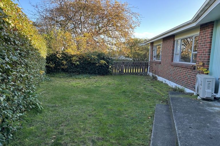 Photo of property in 31 Oxford Street, Martinborough, 5711