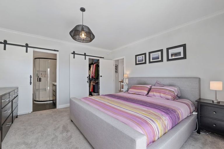 Photo of property in 23 Tokomaru Street, Welbourn, New Plymouth, 4312