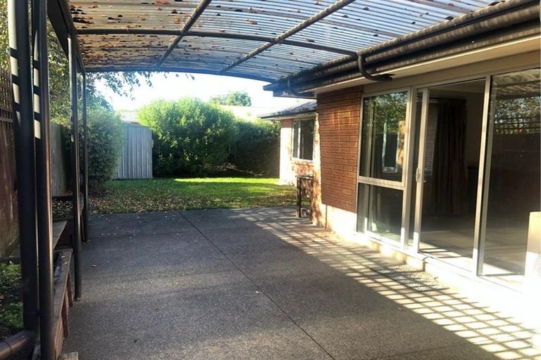 Photo of property in 692 Avonside Drive, Avonside, Christchurch, 8061